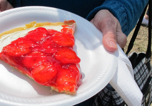 Experience the Delicious Food and Drinks at the Florida Strawberry Festival